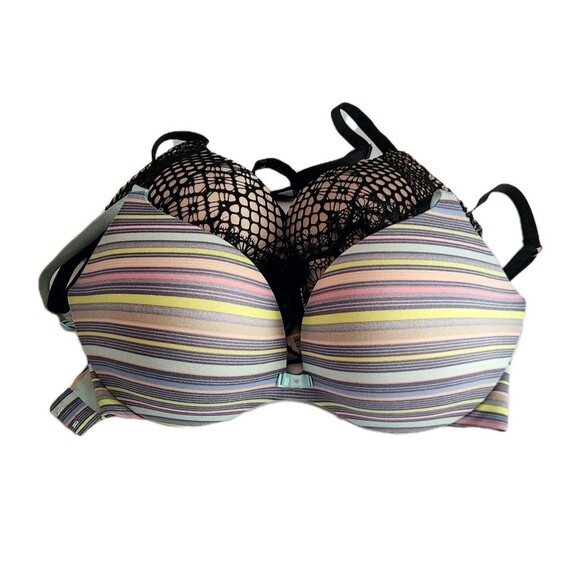 Victoria's Secret Push-Up Bras Lot (3) 34D Padded Sexy Lingerie Bundle - Picture 2 of 16